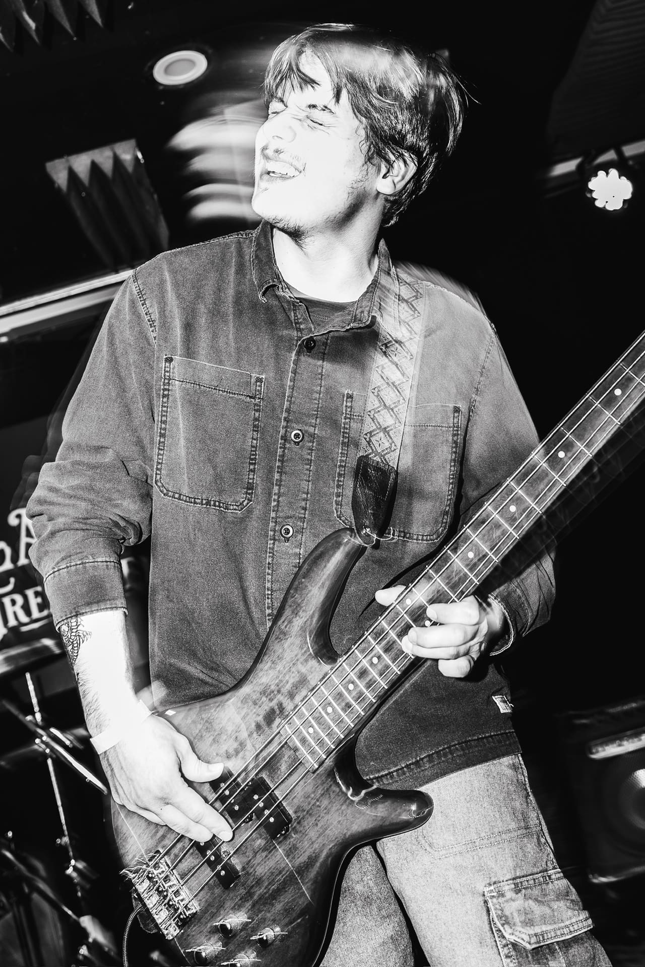 NewFare live performance photo 14