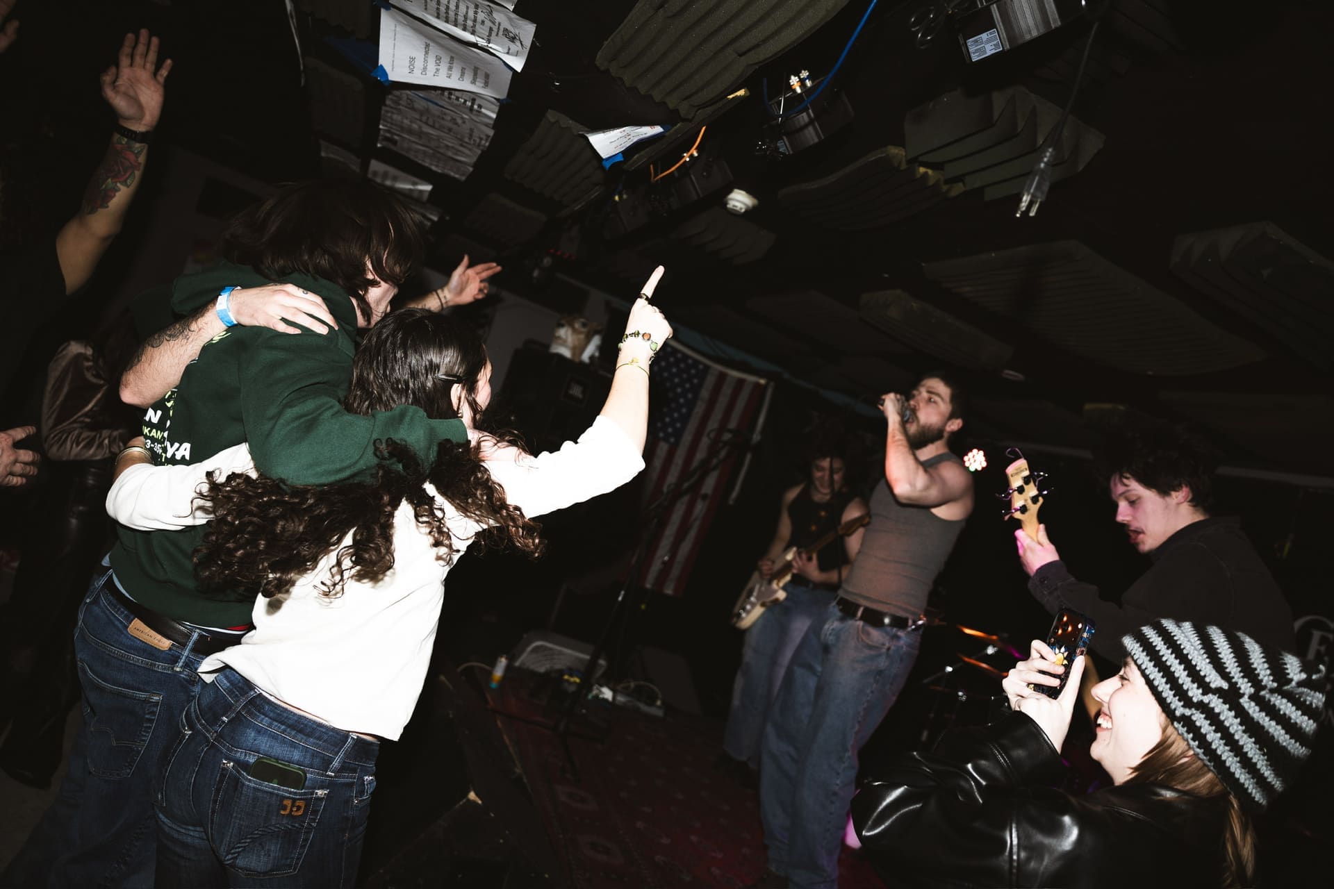 NewFare live performance photo 15