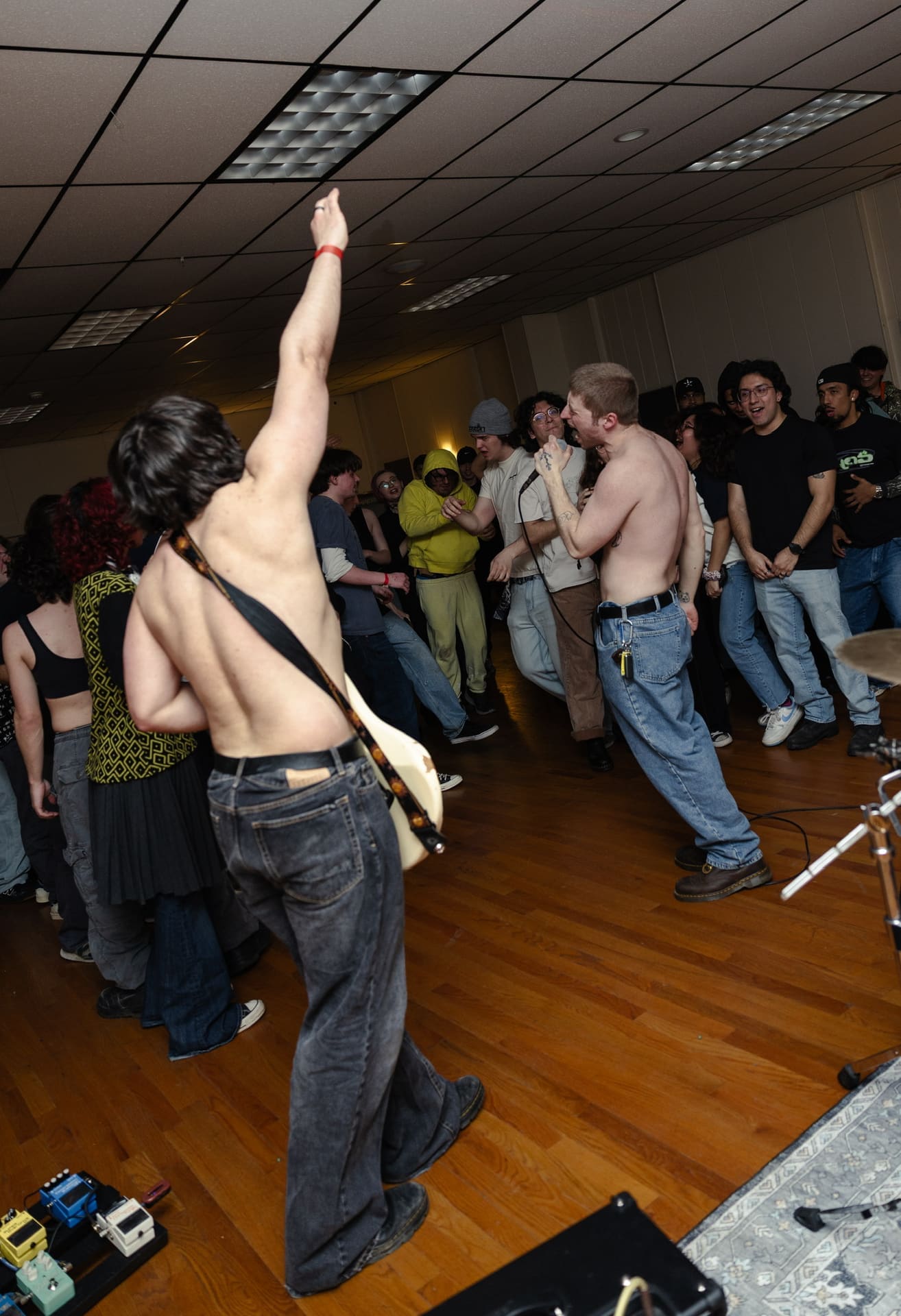 NewFare live performance photo 25