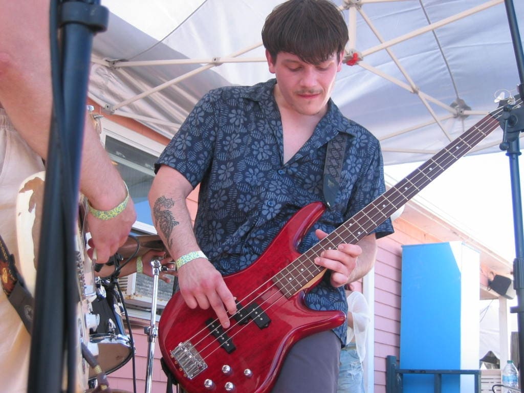 NewFare live performance photo 46